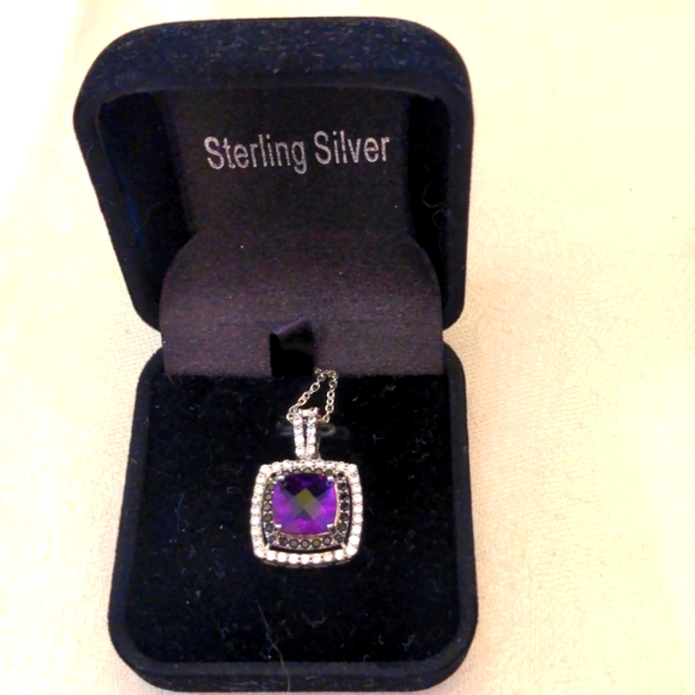 New QVC Sterling amethyst pendant Necklace, amethyst, zircon & black spinal